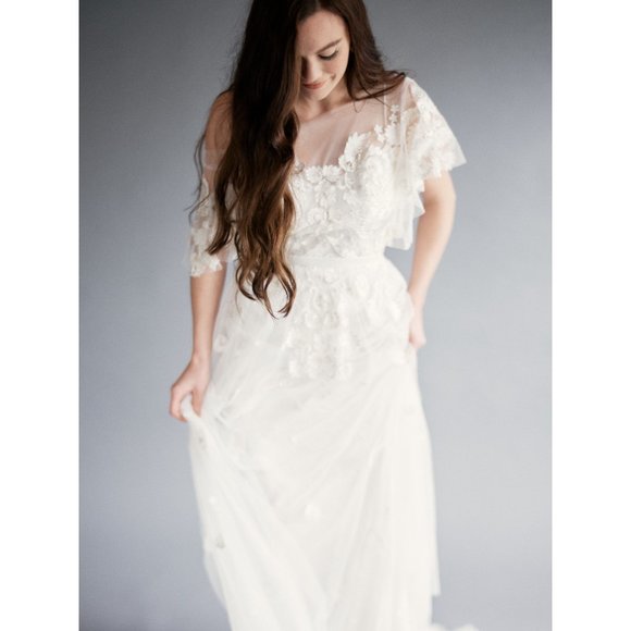 BHLDN Willowby Heartleaf Wedding Gown Ivory Size 2 and 14 NEW - Picture 6 of 13